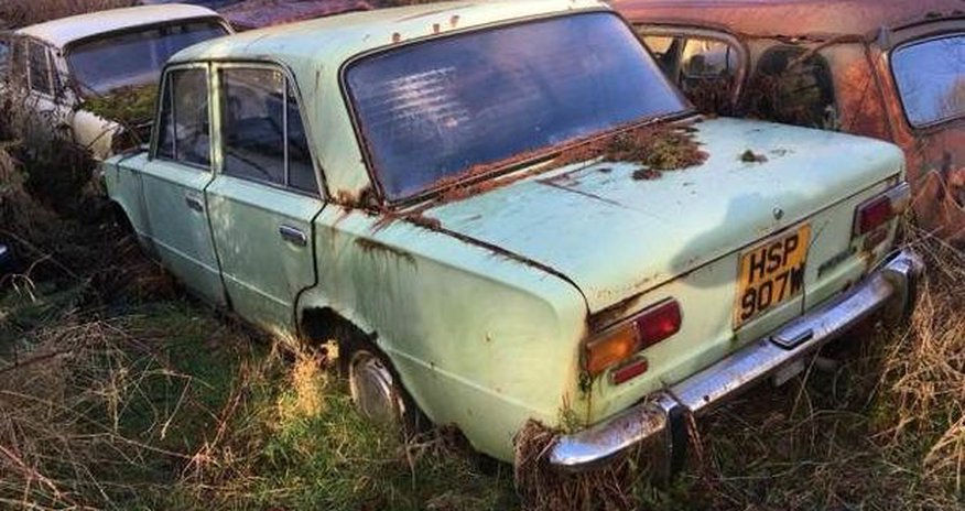 Britaniyada sovet maşınlarının “qəbiristanlığı” aşkarlandı Britaniyada sovet maşınlarının “qəbiristanlığı” aşkarlandı
