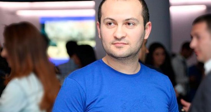 Turanın xalqa "Hamı ağlayır ki, pul yoxdur" deməsi sərt reaksiyaya səbəb oldu - VİDEO Turanın xalqa "Hamı ağlayır ki, pul yoxdur" deməsi sərt reaksiyaya səbəb oldu - VİDEO