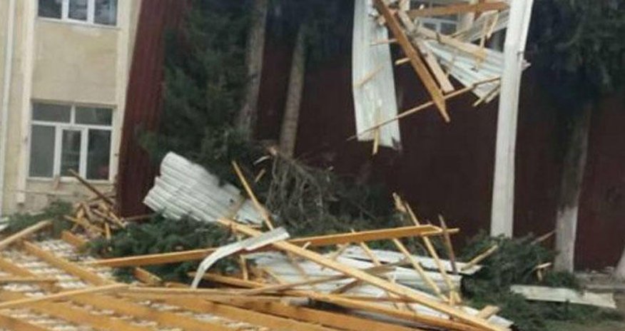 "Dərs olsaydı, böyük faciə yaşana bilərdi" - Məktəb direktoru - FOTO "Dərs olsaydı, böyük faciə yaşana bilərdi" - Məktəb direktoru - FOTO