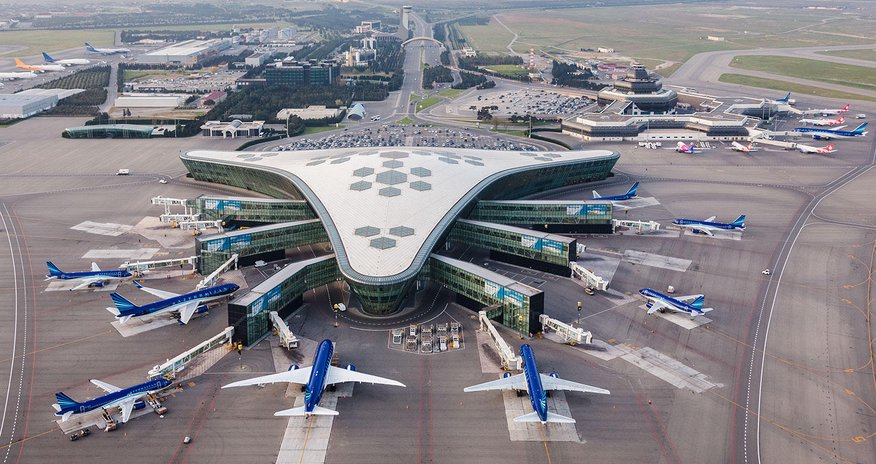 Baku airport’s activity unaffected by heavy fog Baku airport’s activity unaffected by heavy fog