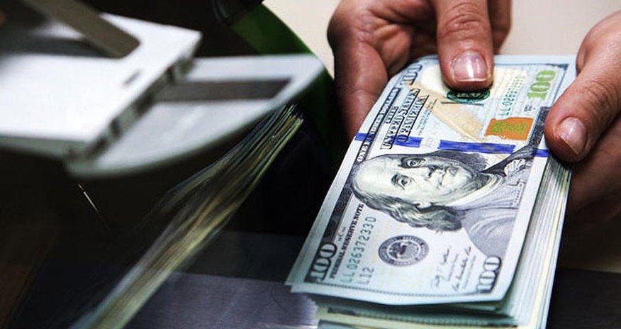 Ekspert: "Ermənistanın əvvəlki hökumətləri dövründə ölkədən 10 milyard dollar çıxarılıb" Ekspert: "Ermənistanın əvvəlki hökumətləri dövründə ölkədən 10 milyard dollar çıxarılıb"