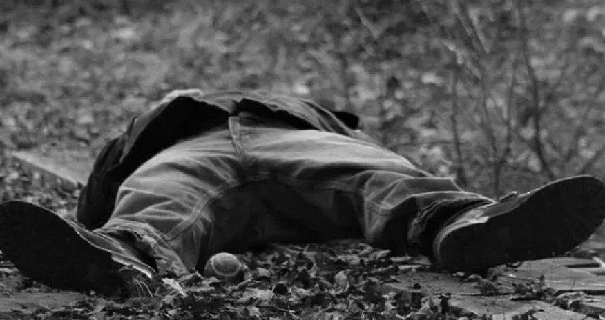 В Баку около кладбища обнаружен труп мужчины В Баку около кладбища обнаружен труп мужчины
