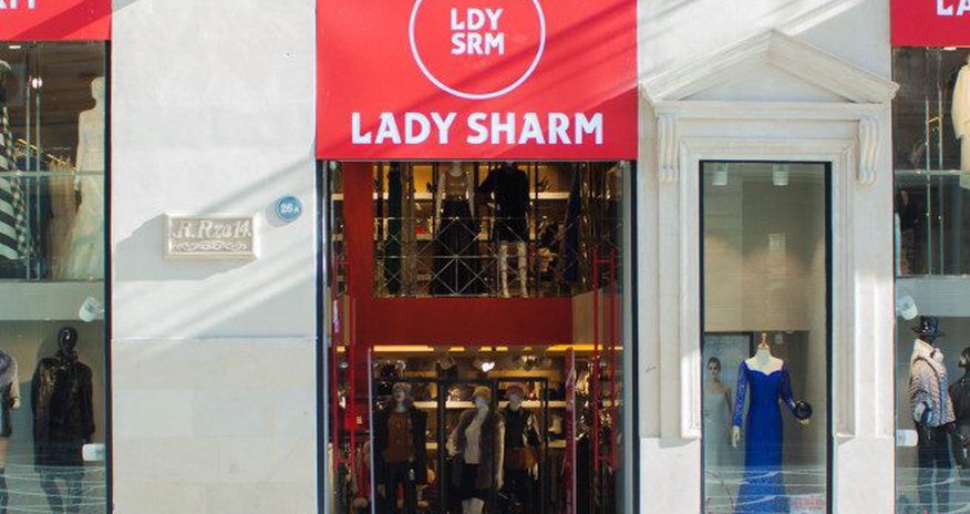 Saxta mallar satan "Lady Sharm" hələ də fəaliyyətini davam etdirir: Müəmmalı vəziyyət Saxta mallar satan "Lady Sharm" hələ də fəaliyyətini davam etdirir: Müəmmalı vəziyyət