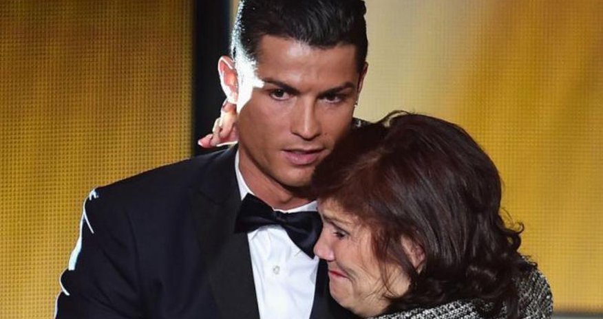 Ronaldoya şok xəbər - Xərçəng xəstəliyinə tutuldu Ronaldoya şok xəbər - Xərçəng xəstəliyinə tutuldu