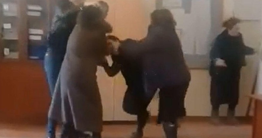 Valideynlə saçyolduya çıxan direktor bu məmurun arvadıdır - İDDİA - YENİLƏNİB - VİDEO Valideynlə saçyolduya çıxan direktor bu məmurun arvadıdır - İDDİA - YENİLƏNİB - VİDEO