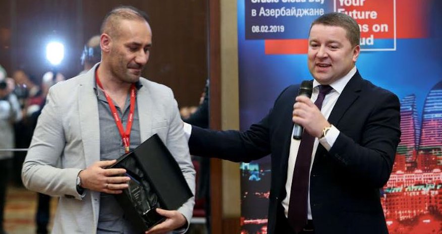 Azercell nüfuzlu “Oracle Innovation Award” ilə təltif edildi Azercell nüfuzlu “Oracle Innovation Award” ilə təltif edildi