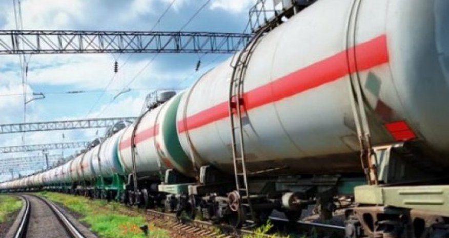 Казахстан ввел запрет на ввоз бензина из России Казахстан ввел запрет на ввоз бензина из России