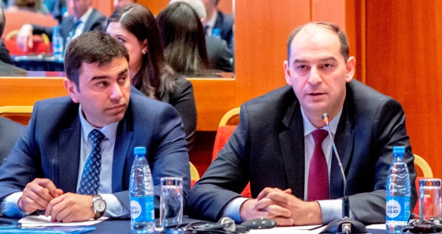 Bərpa olunan enerji üzrə qanunvericiliyin hazırlanmasında dövlət - özəl əməkdaşlığı müzakirə edilib Bərpa olunan enerji üzrə qanunvericiliyin hazırlanmasında dövlət - özəl əməkdaşlığı müzakirə edilib