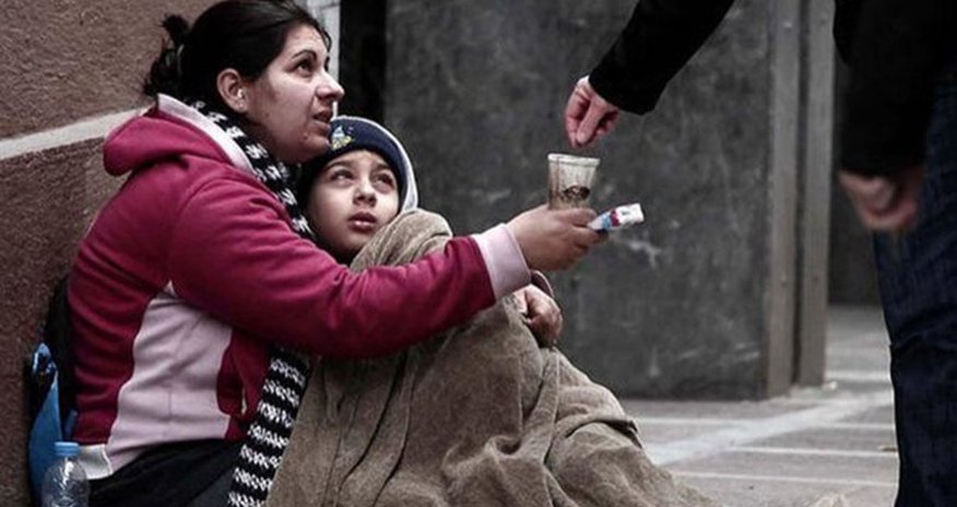 Bakıda dilənçilər saxlanıldı - aralarında azyaşlılar da var Bakıda dilənçilər saxlanıldı - aralarında azyaşlılar da var