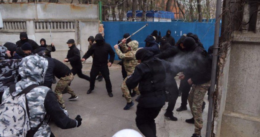 Чеченцы опять напали на азербайджанцев в Москве Чеченцы опять напали на азербайджанцев в Москве
