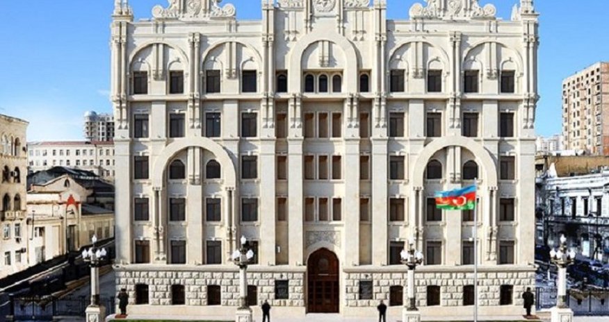 Азербайджанская полиция переходит на усиленный режим Азербайджанская полиция переходит на усиленный режим
