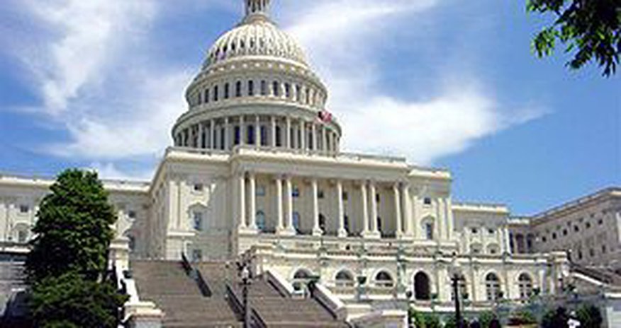 Конгресс США принял законы против Владимира Путина Конгресс США принял законы против Владимира Путина