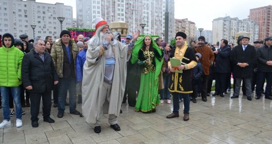 В Баку с особым размахом отмечают Новруз В Баку с особым размахом отмечают Новруз