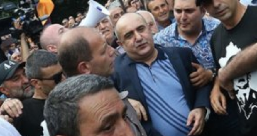 General Samvelin qalmaqallı Qarabağ “konsepsiyası” General Samvelin qalmaqallı Qarabağ “konsepsiyası”