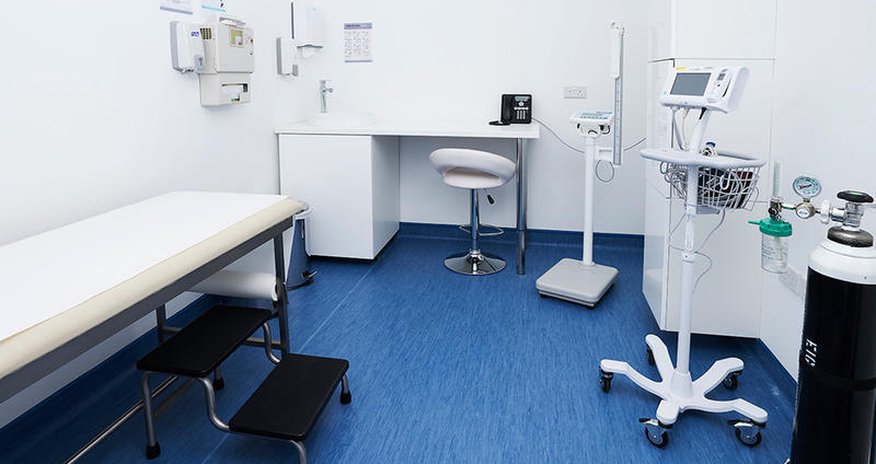 Cərrah narkoz altında olan pasiyentə görün nə etdi – Paytaxt klinikasında ŞOK Cərrah narkoz altında olan pasiyentə görün nə etdi – Paytaxt klinikasında ŞOK