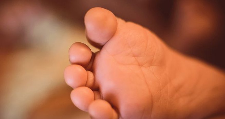 Женщина с двумя матками родила дважды за месяц Женщина с двумя матками родила дважды за месяц
