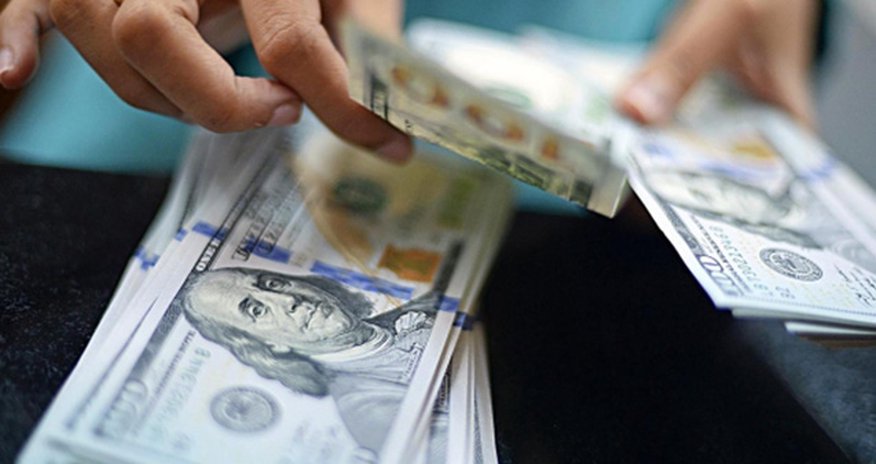 Manat və dolların sabaha olan məzənnəsi Manat və dolların sabaha olan məzənnəsi