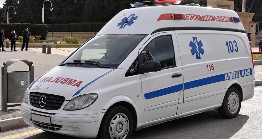 Bakıda avtobusla maşın toqquşdu, 5 nəfər yaralandı Bakıda avtobusla maşın toqquşdu, 5 nəfər yaralandı