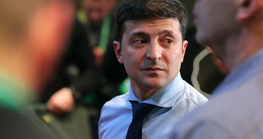 Zelenski Ukraynada seçkilərdə qalib gəlir Zelenski Ukraynada seçkilərdə qalib gəlir
