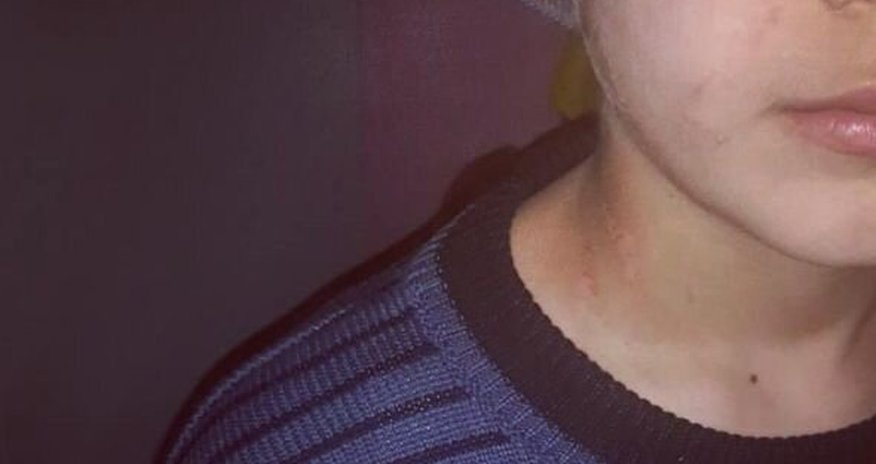 Bakıda qadın uşağını vəhşicəsinə döyüb: evə gec gəlibmiş - FOTO Bakıda qadın uşağını vəhşicəsinə döyüb: evə gec gəlibmiş - FOTO