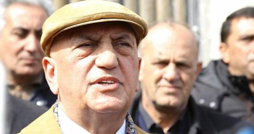 Əli İnsanov istəyir ki... - Millət vəkilindən SƏRT SÖZLƏR Əli İnsanov istəyir ki... - Millət vəkilindən SƏRT SÖZLƏR