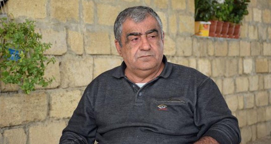 Ayaqları yoxdur, "Jiquli"ni əli ilə sürür... - VİDEO Ayaqları yoxdur, "Jiquli"ni əli ilə sürür... - VİDEO
