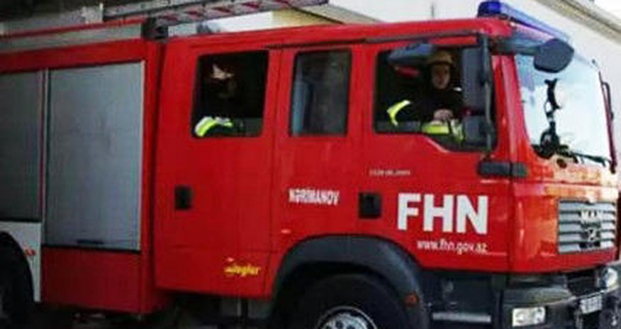 Bakıda mikroavtobus yanıb Bakıda mikroavtobus yanıb