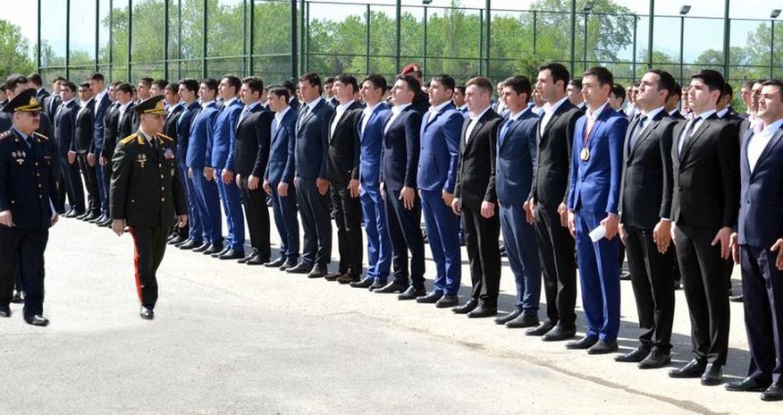 Ramil Usubov sıra baxışı keçirəcək Ramil Usubov sıra baxışı keçirəcək