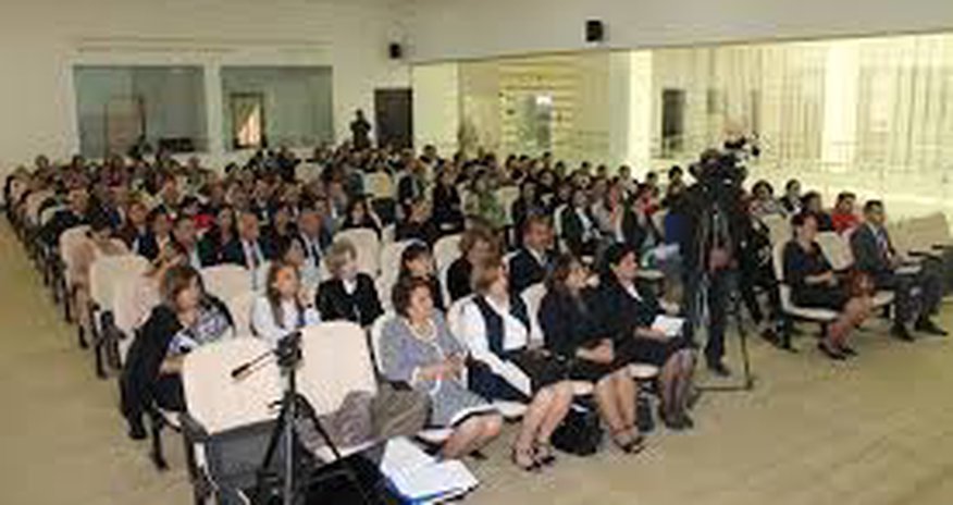 Bakıda bütün məktəb direktorları üçün təcili İCLAS Bakıda bütün məktəb direktorları üçün təcili İCLAS