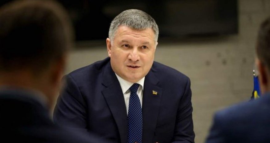 Аваков рассказал о встрече с Зеленским: «Общался о делах» Аваков рассказал о встрече с Зеленским: «Общался о делах»