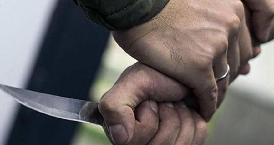 Dostunun xalasına "əxlaqsız" deyəni çay kənarına aparıb bıçaqladı - TƏFƏRRÜAT Dostunun xalasına "əxlaqsız" deyəni çay kənarına aparıb bıçaqladı - TƏFƏRRÜAT