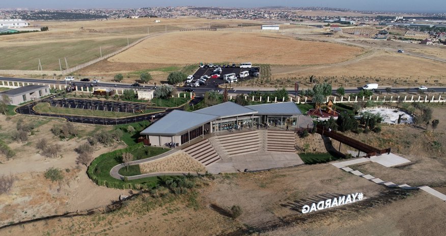 Prezidentlə xanımı “Yanardağ”da Prezidentlə xanımı “Yanardağ”da