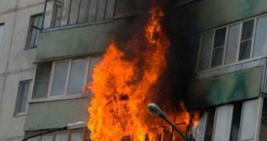 Yasamalda yanan binadan 83 nəfər təxliyyə olunub Yasamalda yanan binadan 83 nəfər təxliyyə olunub