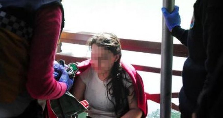 Könül Nəcəfova Antaliyada özünü çaya atdı - içkili olub Könül Nəcəfova Antaliyada özünü çaya atdı - içkili olub