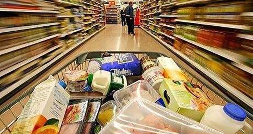 Statistics: Azerbaijani citizens spending more money Statistics: Azerbaijani citizens spending more money