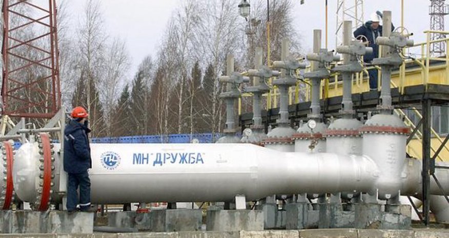Китай отказался покупать нефть из России Китай отказался покупать нефть из России