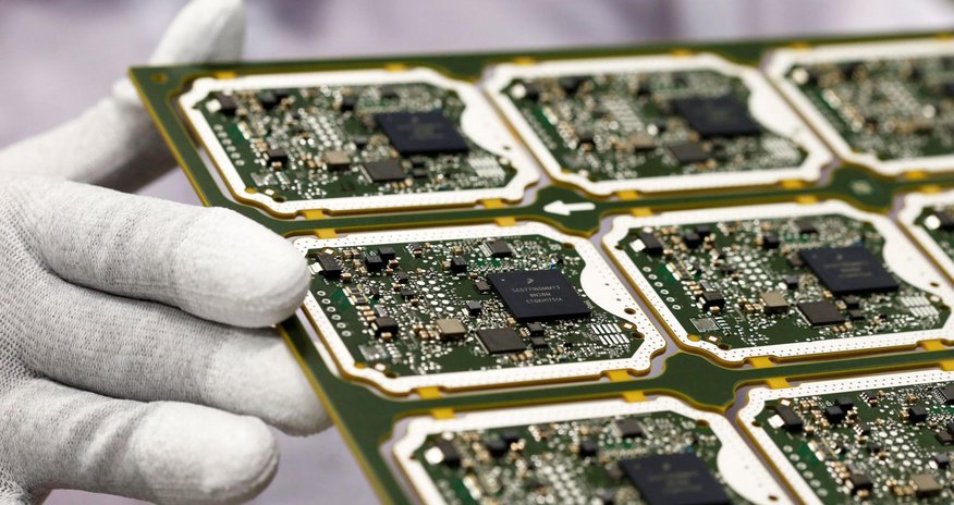 Israeli startup NeuroBlade raises $23 million to develop AI chip Israeli startup NeuroBlade raises $23 million to develop AI chip