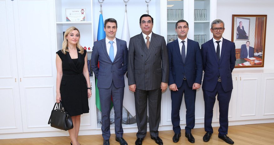 Baku Higher Oil School students will undertake training to improve their professional qualifications (PHOTO) Baku Higher Oil School students will undertake training to improve their professional qualifications (PHOTO)