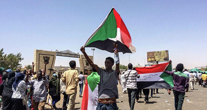 1 soldier killed, 29 injured in Sudan's protests: spokesman 1 soldier killed, 29 injured in Sudan's protests: spokesman