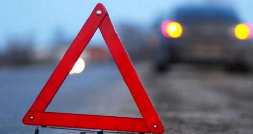 Göyçayda avtomobil aşıb, 3 nəfər xəsarət alıb Göyçayda avtomobil aşıb, 3 nəfər xəsarət alıb