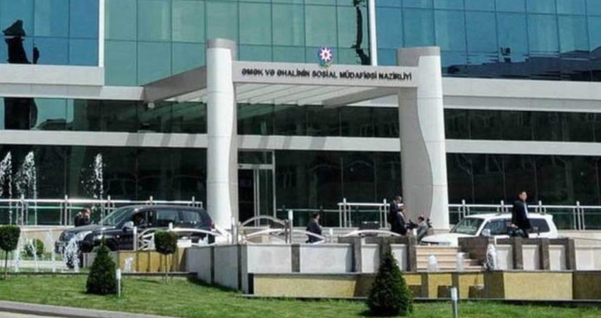 Nazirliyin DİQQƏTİNƏ-2 ayağı yoxdur, əlillik ala bilmir - VİDEO Nazirliyin DİQQƏTİNƏ-2 ayağı yoxdur, əlillik ala bilmir - VİDEO