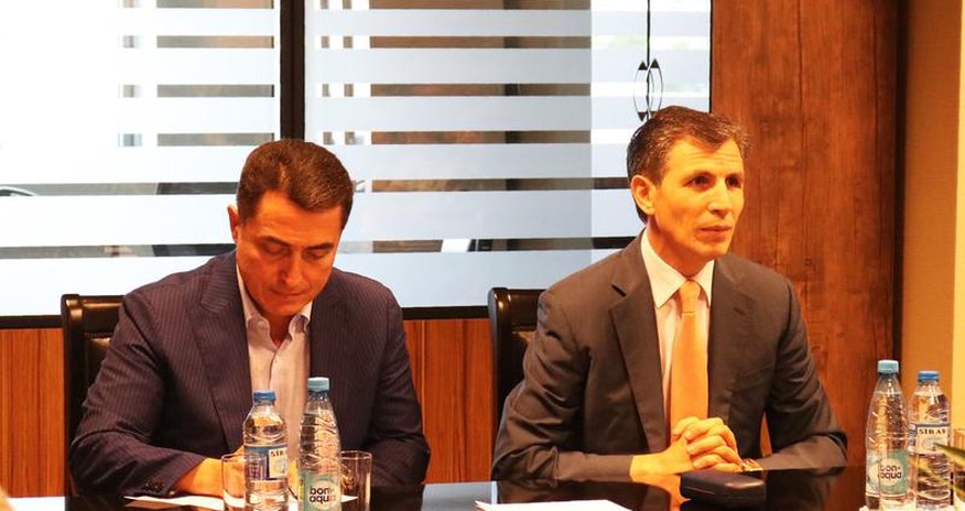 STM-də Əli Hüseynli ilə görüş keçirildi - FOTO STM-də Əli Hüseynli ilə görüş keçirildi - FOTO