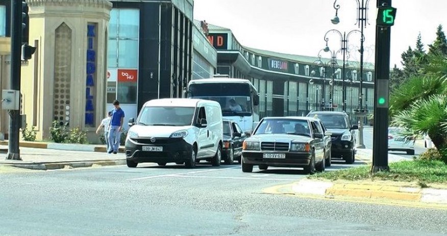 Xırdalana gedən yol 20 gün BAĞLANACAQ - SƏBƏB Xırdalana gedən yol 20 gün BAĞLANACAQ - SƏBƏB