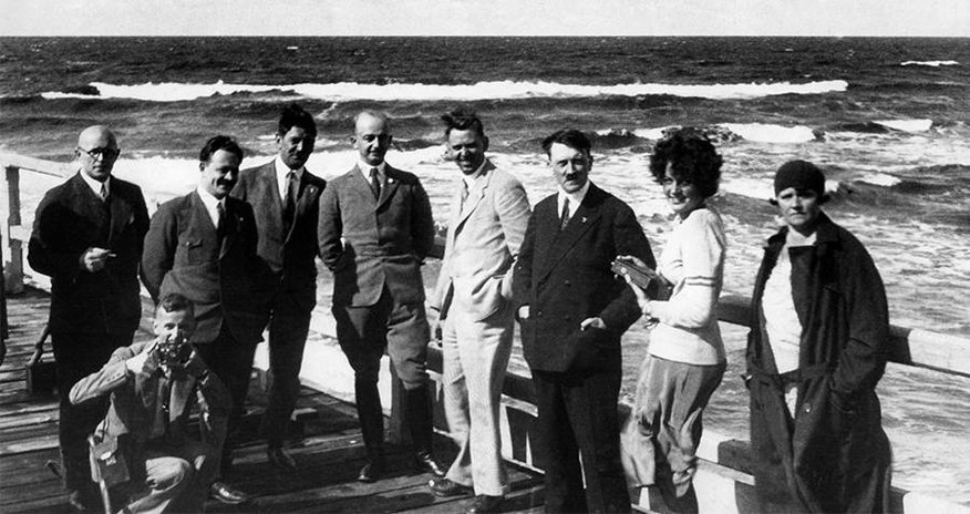 Hitlerin övladı olubmu? - MARAQLI FAKTLAR Hitlerin övladı olubmu? - MARAQLI FAKTLAR