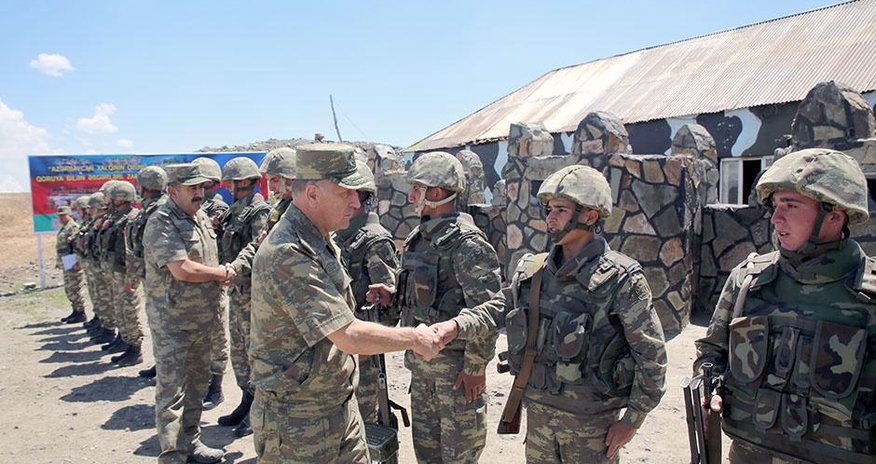 Azerbaijani defense ministry checks readiness of army units for winter (PHOTO) Azerbaijani defense ministry checks readiness of army units for winter (PHOTO)