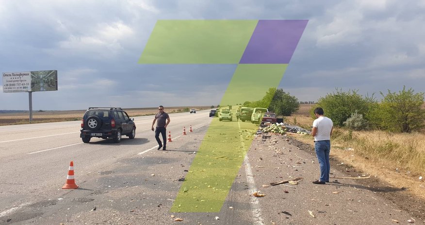 Yol kənarında qarpız satan azərbaycanlını maşın vuraraq öldürüb (FOTO) Yol kənarında qarpız satan azərbaycanlını maşın vuraraq öldürüb (FOTO)