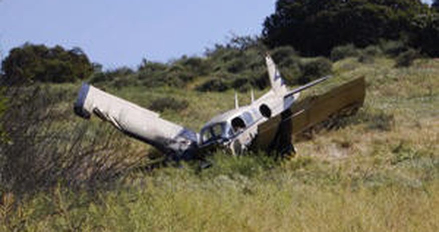 2 killed in small plane crash in U.S. California 2 killed in small plane crash in U.S. California