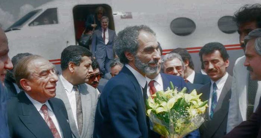 “Prezident Elçibəyin təyyarəsinə Mingəçevirdən S20 raketi atıldı…” – Sirrlər açılır “Prezident Elçibəyin təyyarəsinə Mingəçevirdən S20 raketi atıldı…” – Sirrlər açılır