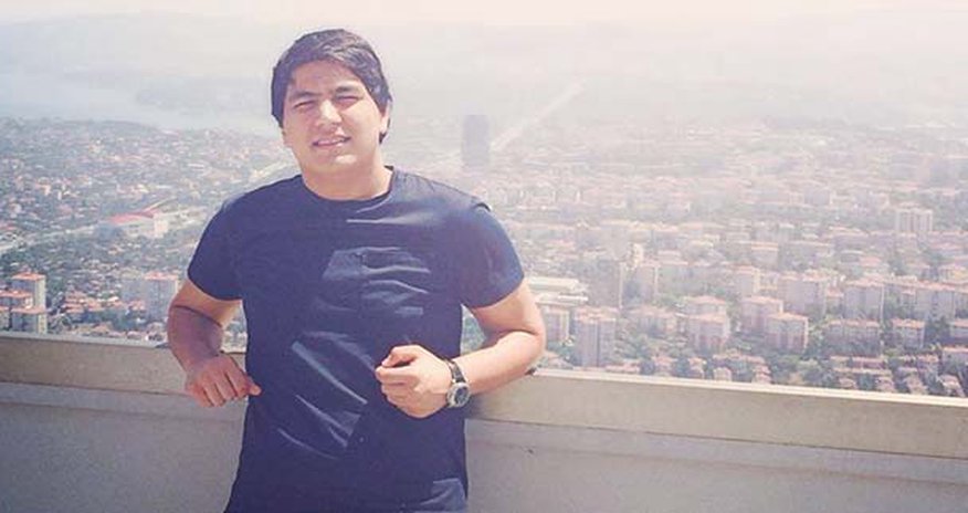 Deputatın həbs olunan oğlunun şəkilləri yayıldı – FOTO Deputatın həbs olunan oğlunun şəkilləri yayıldı – FOTO