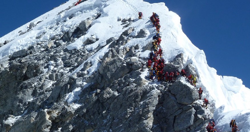 Nepali authorities move to ban single-use plastics in Everest region Nepali authorities move to ban single-use plastics in Everest region